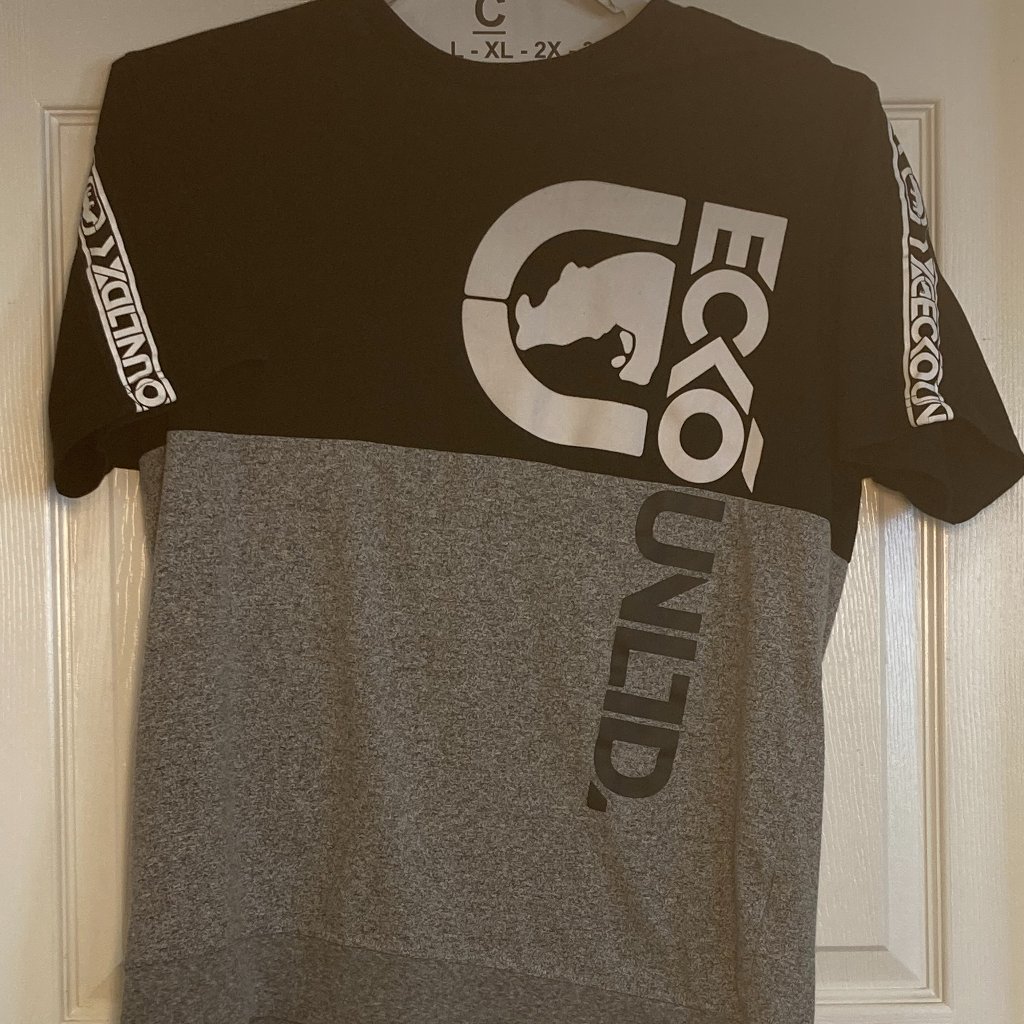 Mens Tee Shirt Ecko Unltd Brand Black And Gray Sze Large
